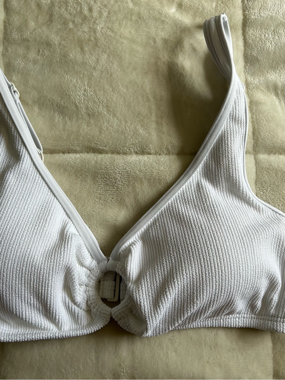 NWT Pacifica White Ribbed Ring-Front Bikini Top- Women